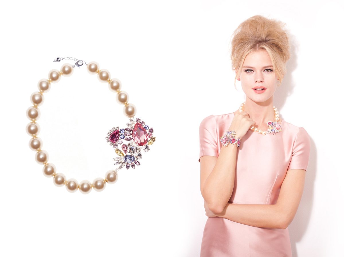KORMELITZ Autumn/Winter 2013: pearl necklace with a pink Swarovski crystal cluster clasp, worn with a pale pink dress
